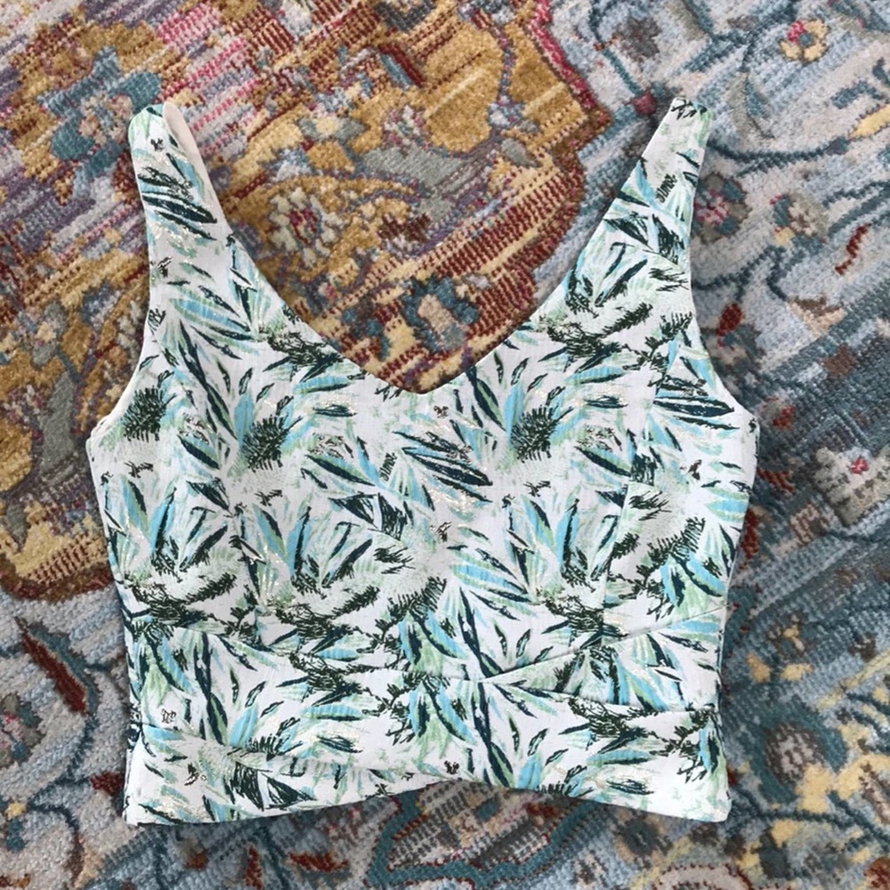 Zara | NWOT Leaf Print Metallic Crop Top Size Small